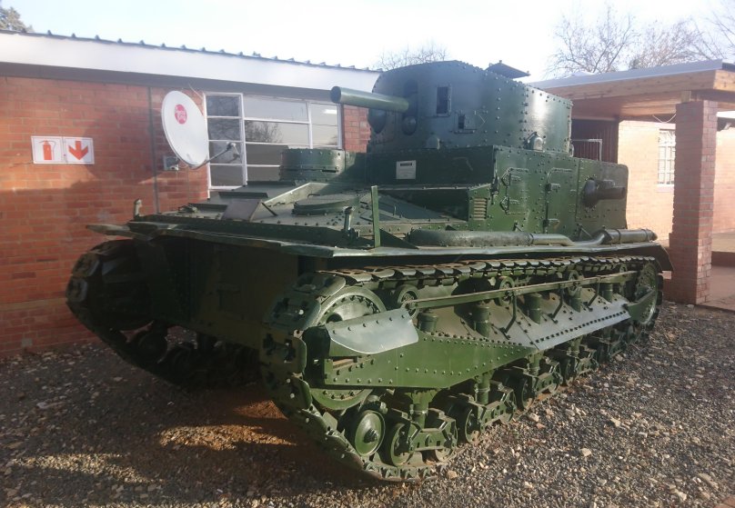 Танк Виккерс МК 1