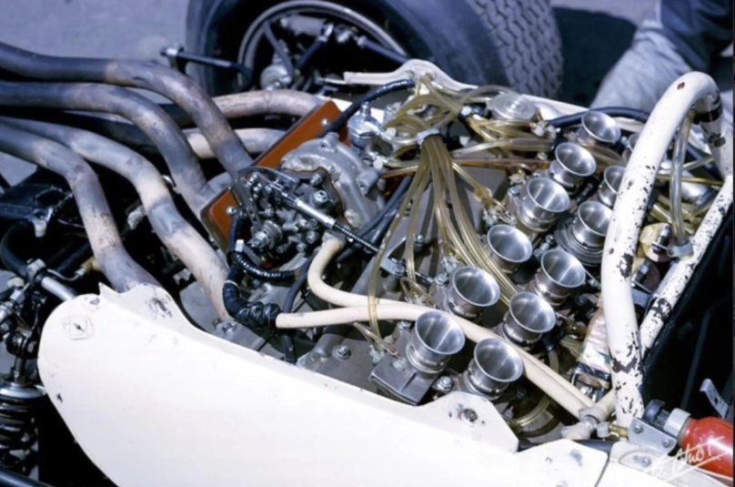 Honda ra 272 engine