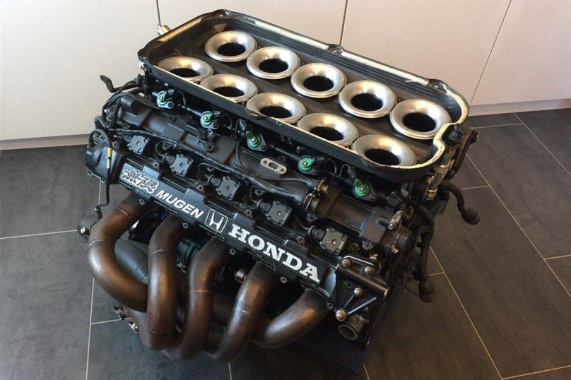 Honda v10