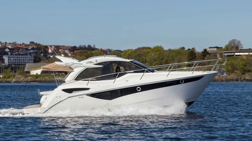 Моторное судно Galeon 305