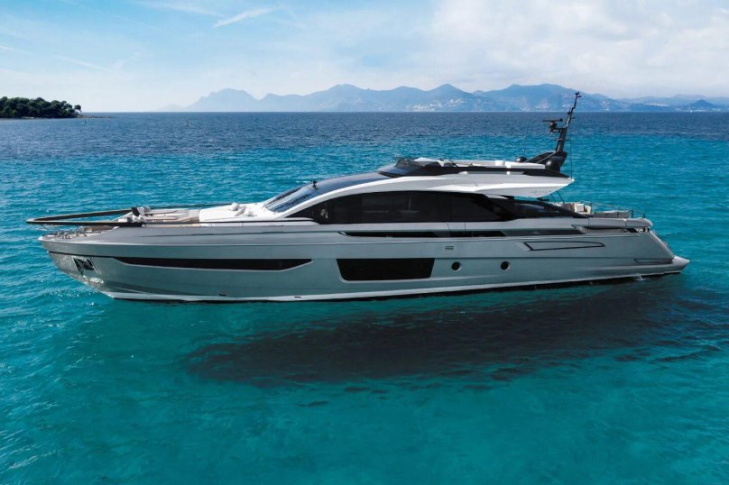 Azimut grande s10
