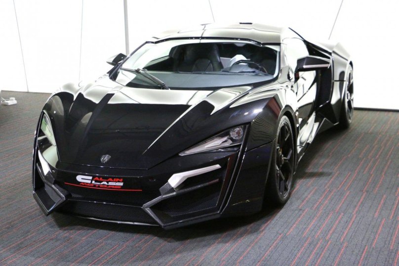 W Motors Lykan Hypersport