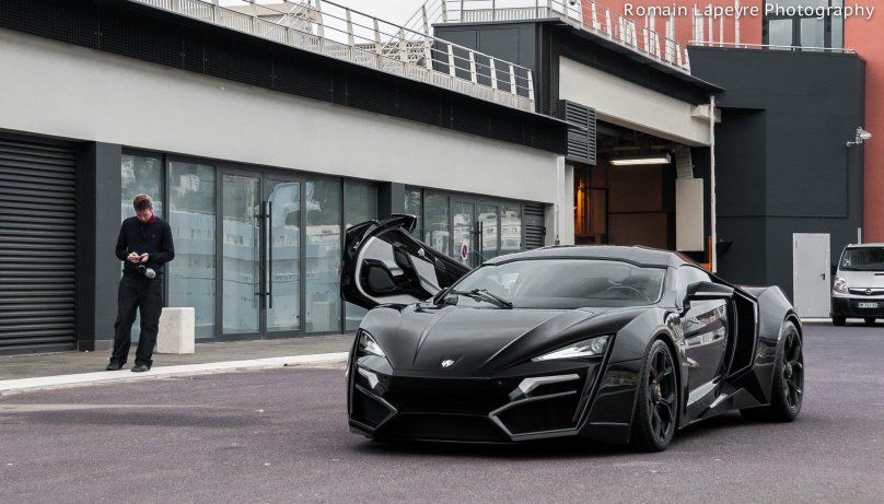 Lykan Hypersport 2016