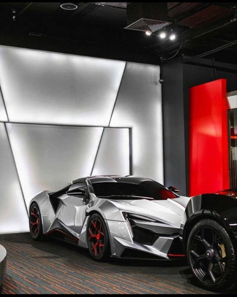 Lykan Hypersport салон