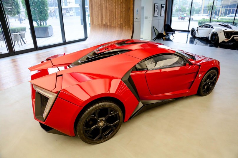 Lykan Hypersport Форсаж
