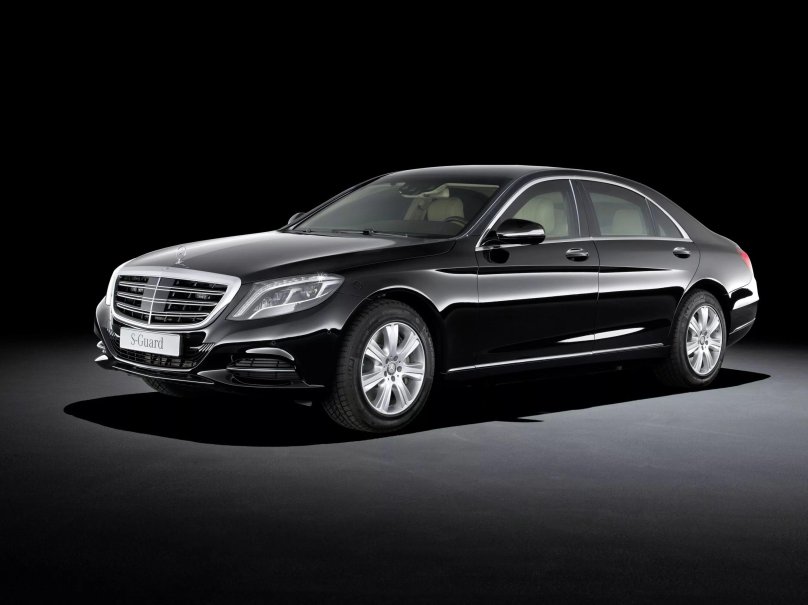 Мерседес Бенц s600
