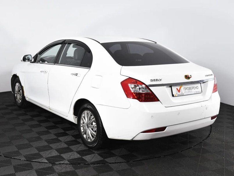 Geely Emgrand ec7