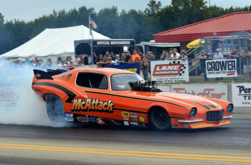 Маслкары драгстеры