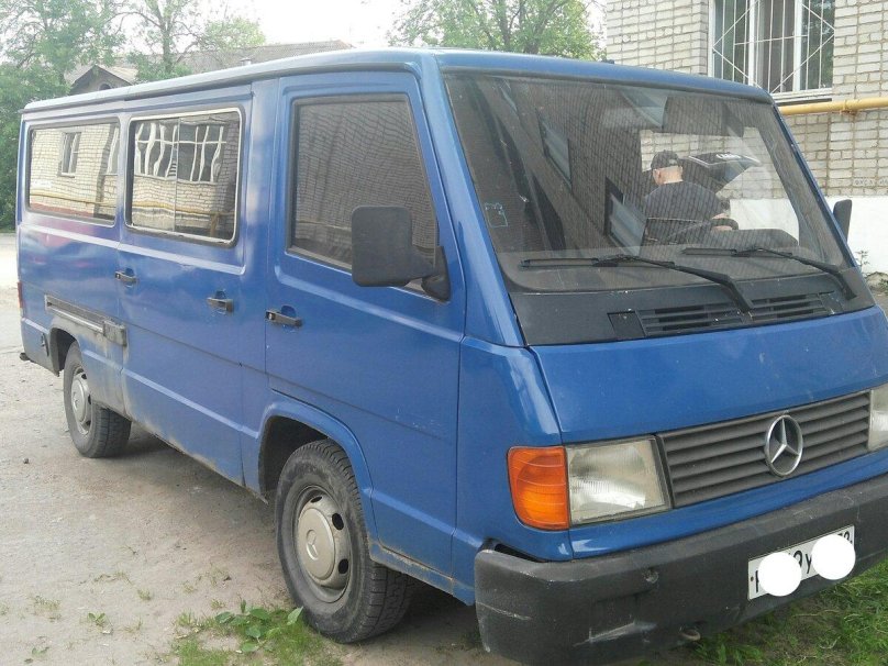 Mercedes-Benz mb100, 1992