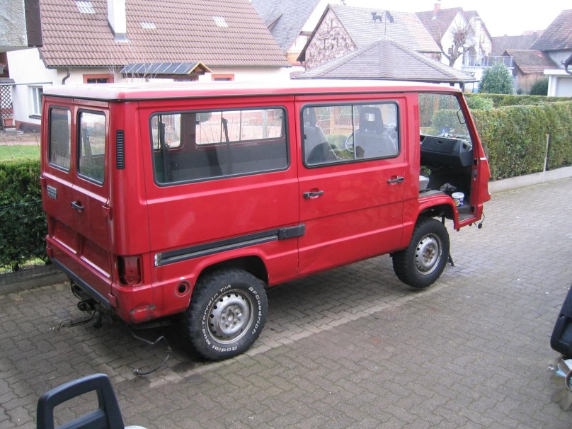 Мерседес 100d