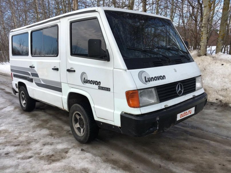 Mercedes-Benz mb100, 1993