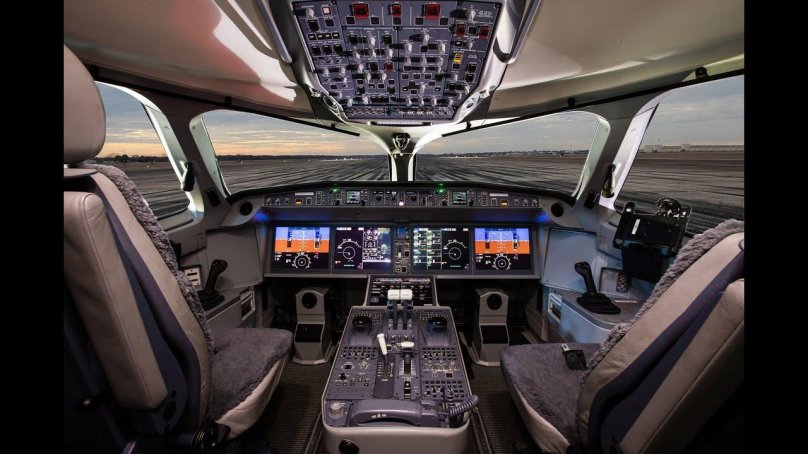 Airbus a380 кабина