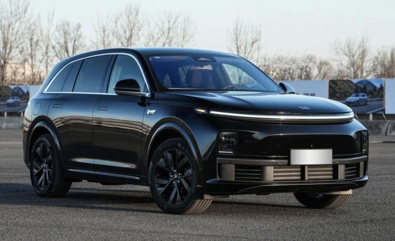 Lixiang l7 черный 2023