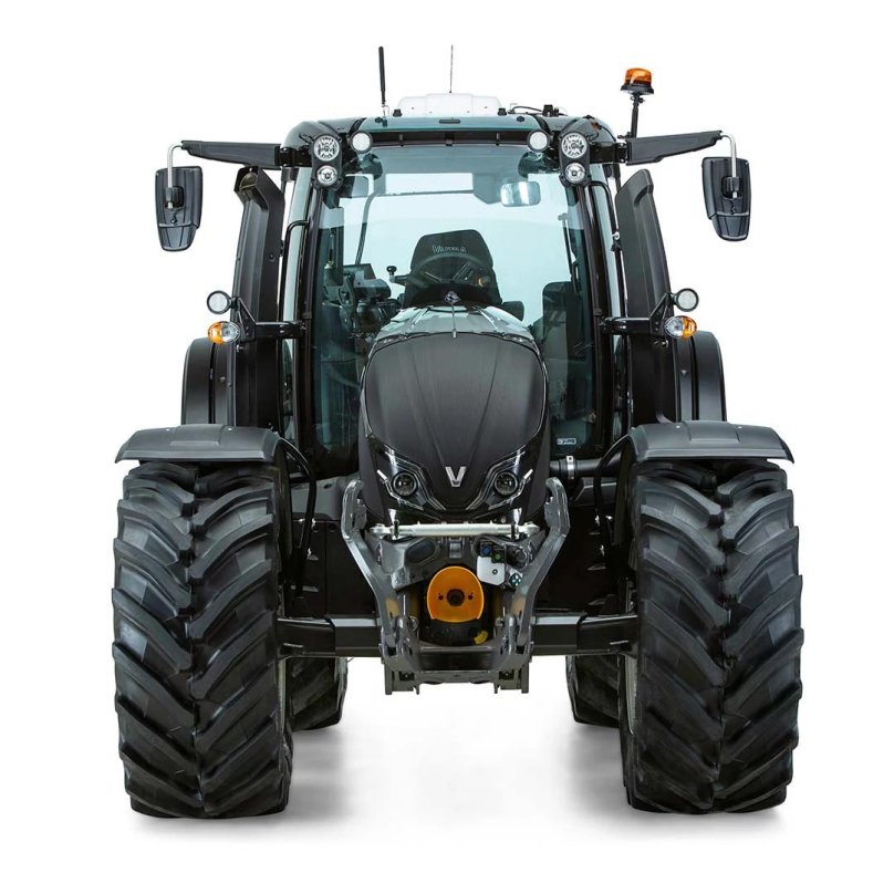 Новые трактора Valtra