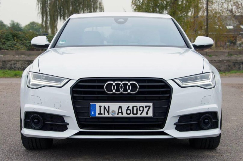 Ауди а6 2021 белая