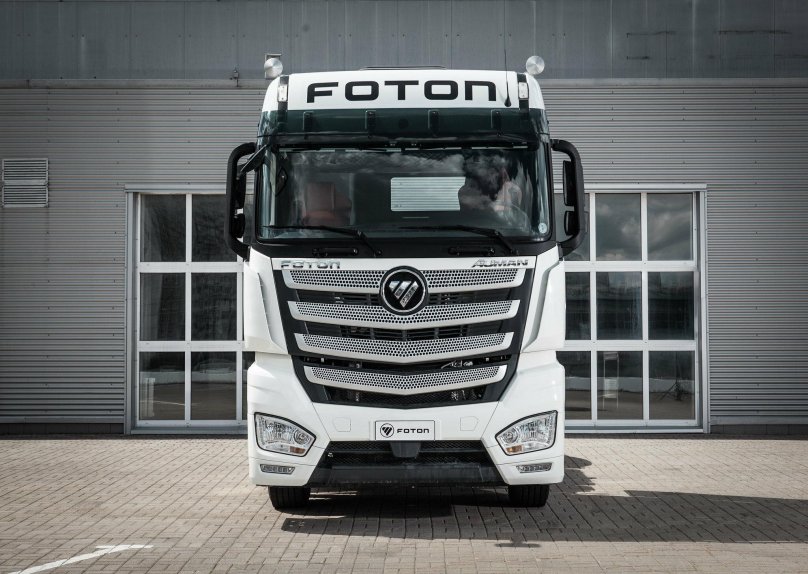 Foton Auman тягач