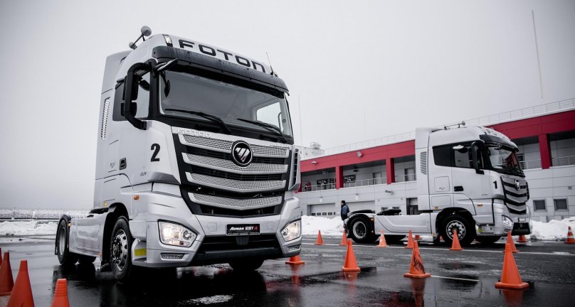 Foton Auman седельный тягач