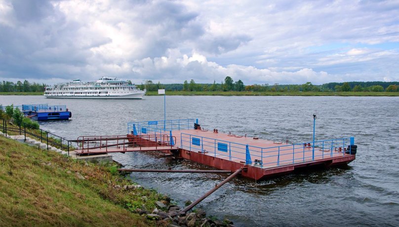 Баржа понтон