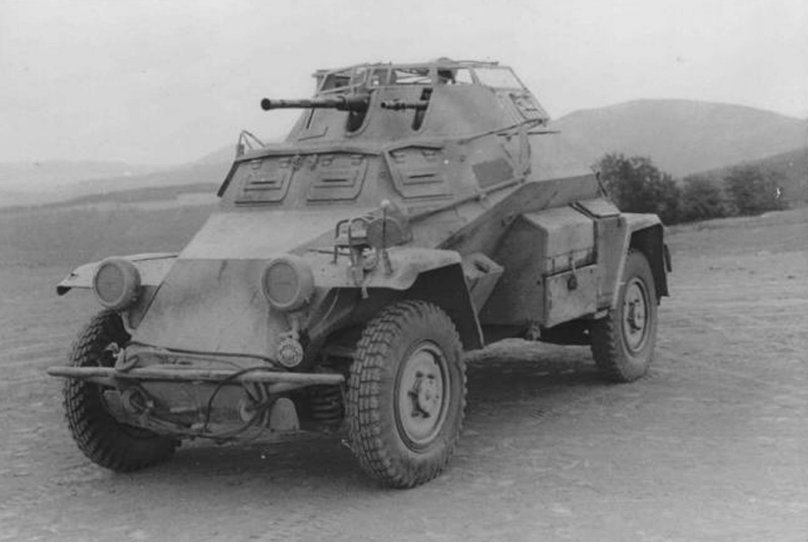 Броневик немецкий SD KFZ 222