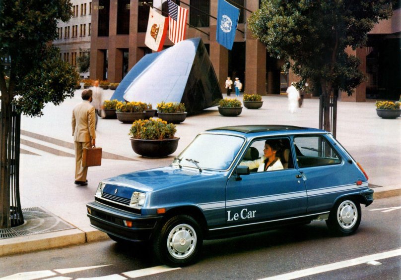 Renault 5 le car