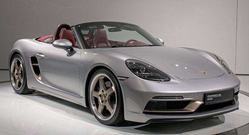 Порше Бокстер 2023