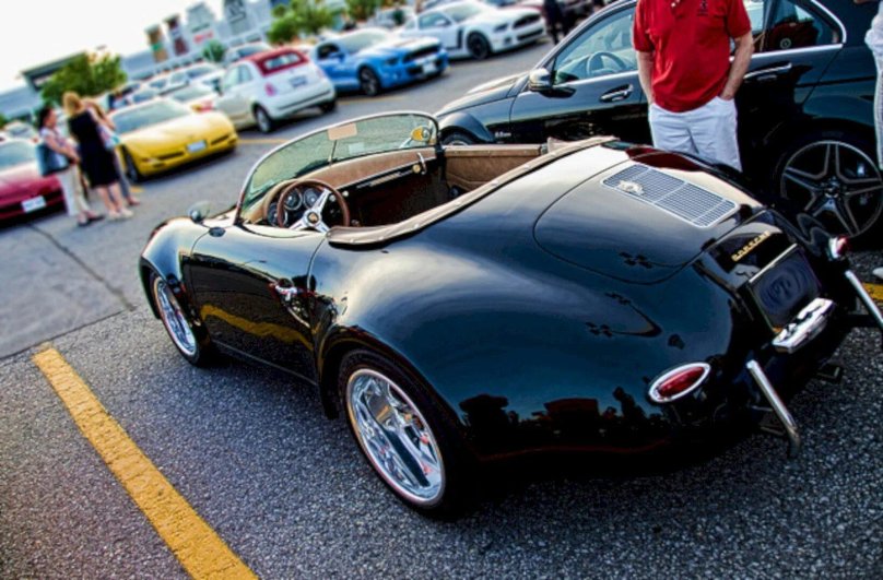 Порше 356 Спайдер