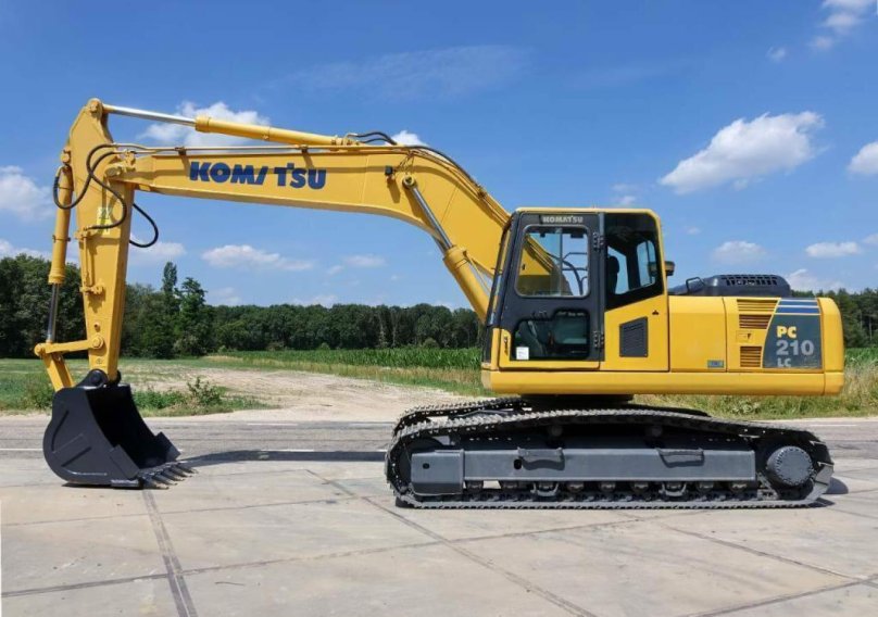 Экскаватор Komatsu pc210nlc-8
