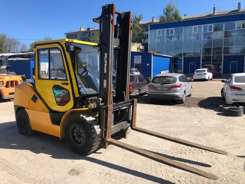 Автопогрузчик Komatsu fd50ayt-10