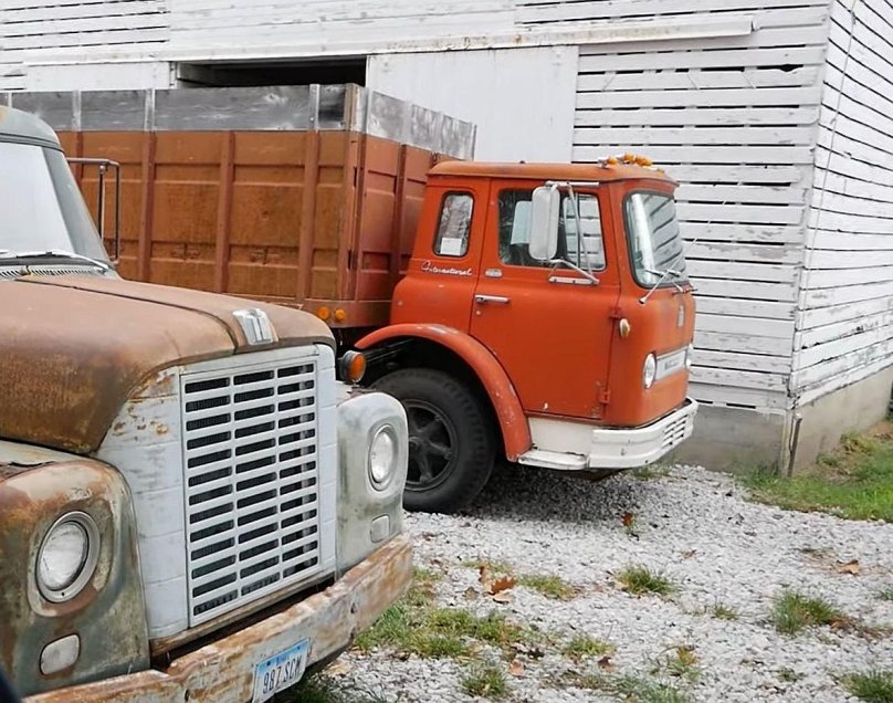International Harvester Loadstar
