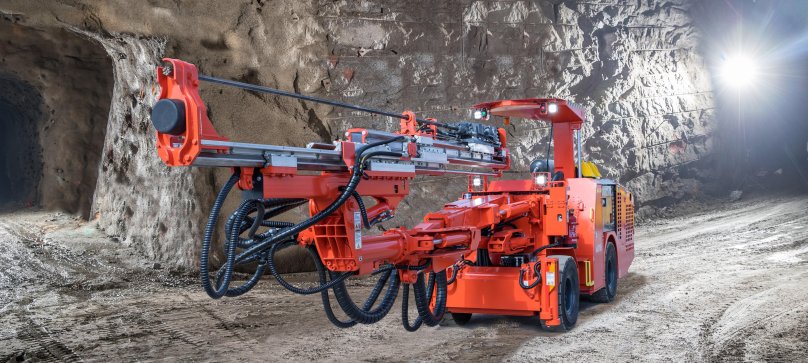 Буровая машина Sandvik dd321