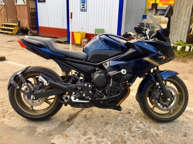 Yamaha xj6 2009