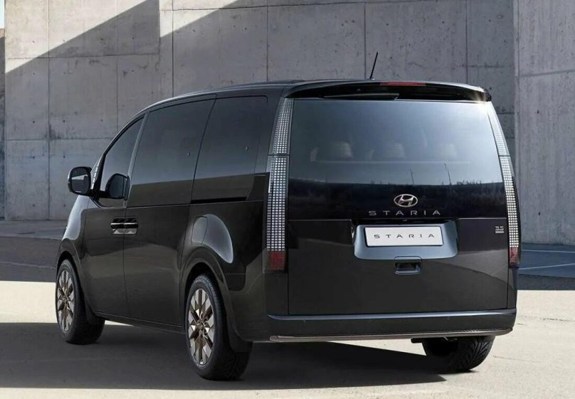 Hyundai Staria 2021