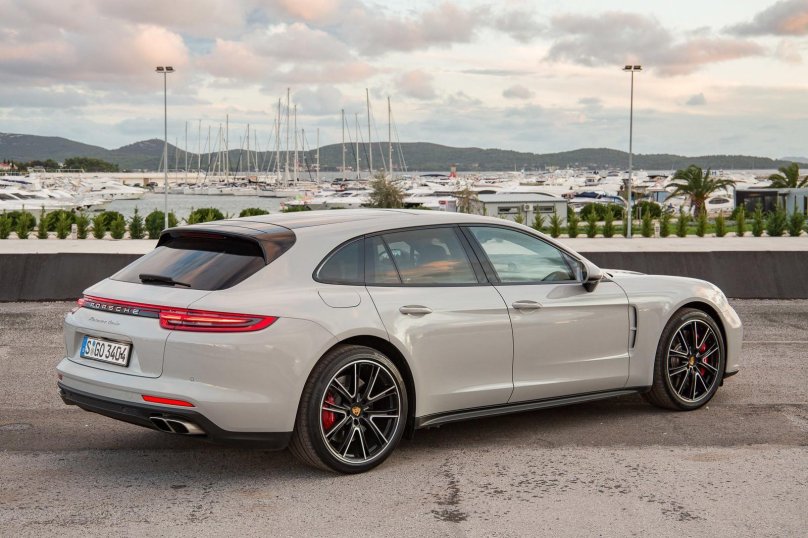 Porsche Panamera Sport Turismo 2020