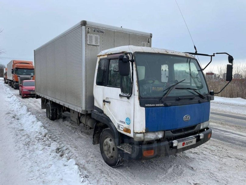 Ниссан дизель Кондор