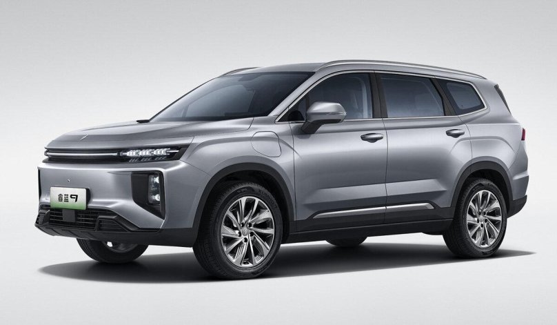 Livan китайский электромобиль