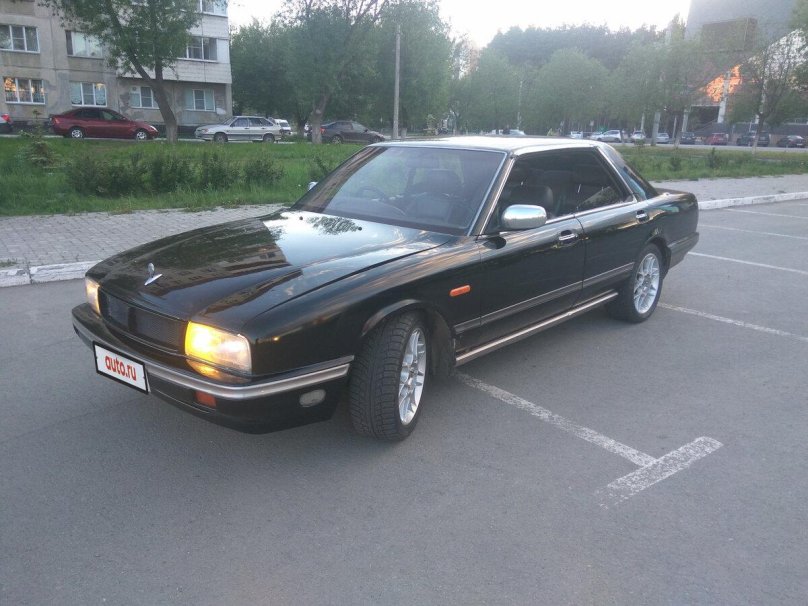 Cedric cima y31 Nissan