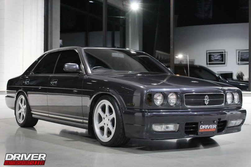 Nissan Cedric 1992