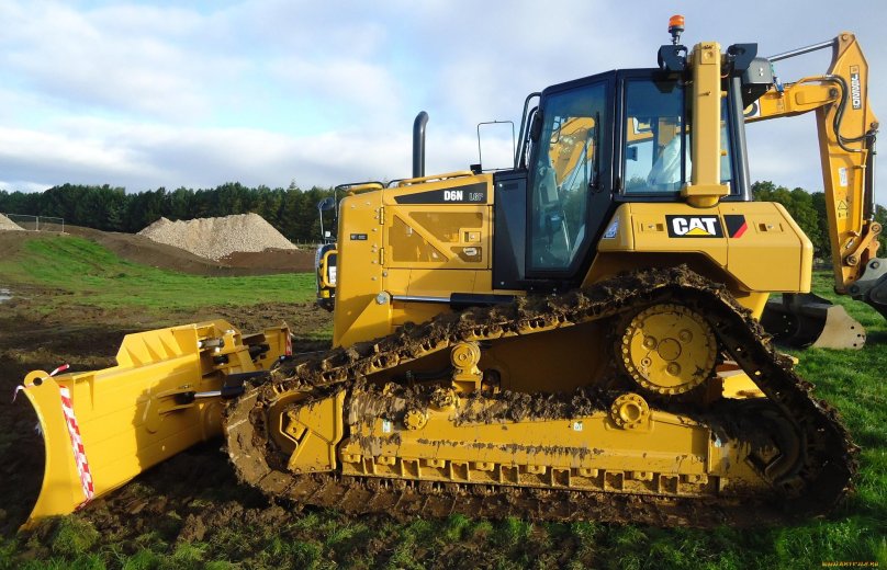 Бульдозер Cat d6