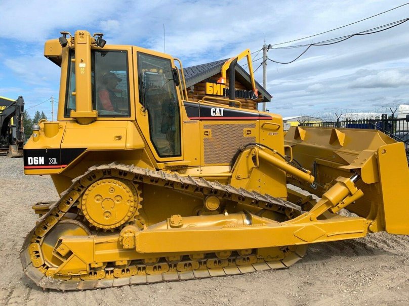 Бульдозер Caterpillar d6n XL
