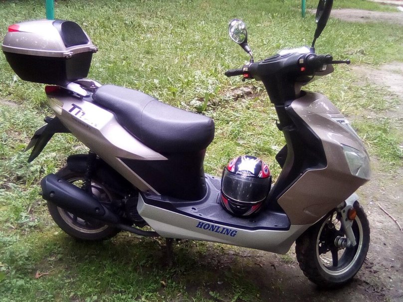 Скутер Honling 50 кубов