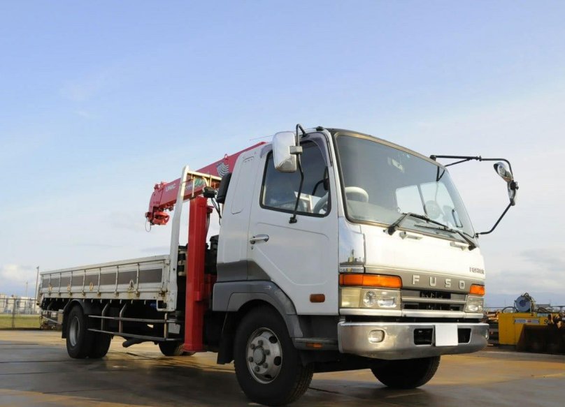 Mitsubishi Fuso манипулятор 5т