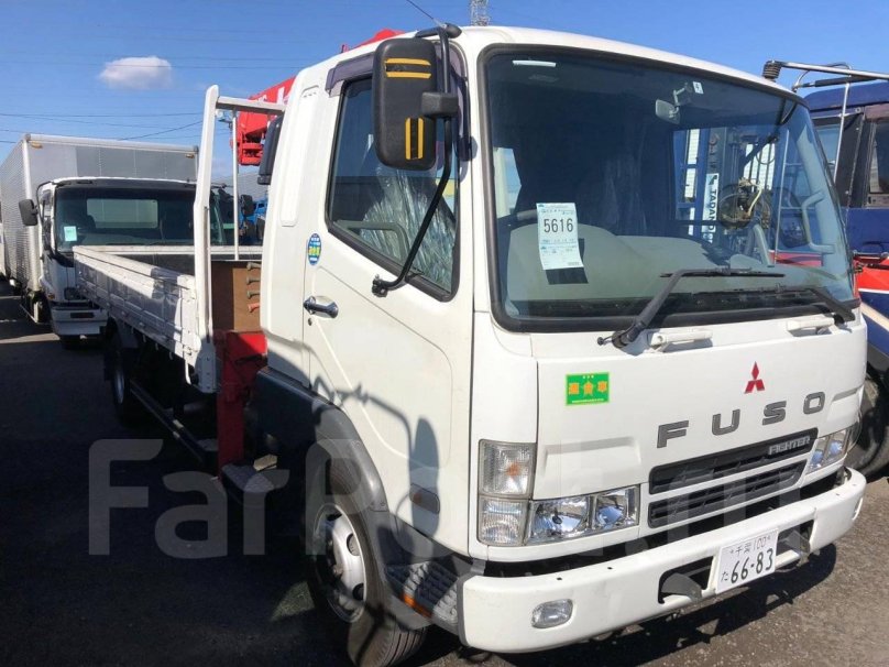 Mitsubishi Fuso Fighter 2003 год