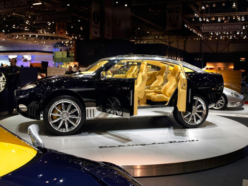 Spyker машина кроссовер d12 Малон