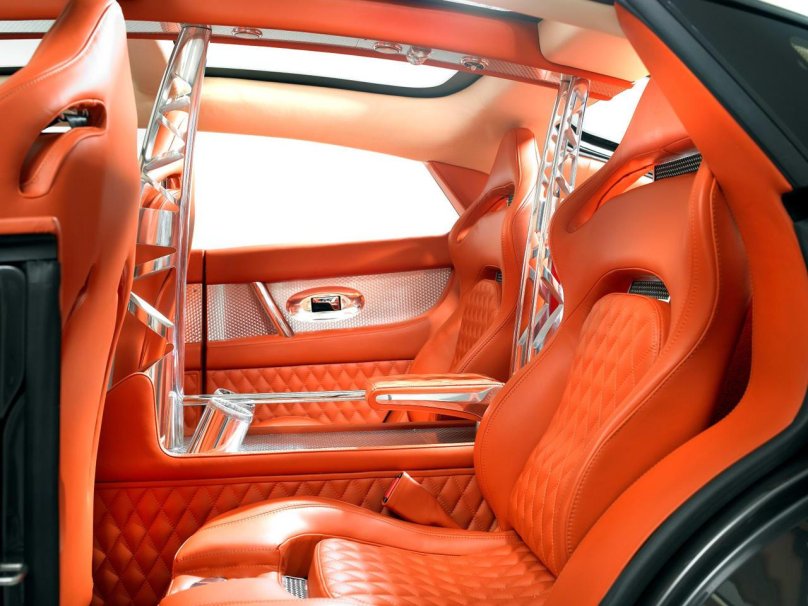 Spyker d8 салон