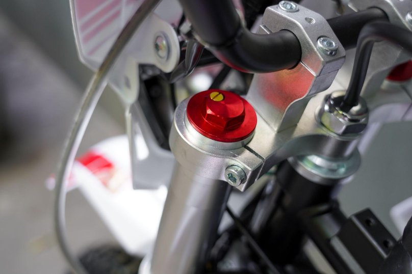 Питбайк SSSR Core e a Red Cat Mask