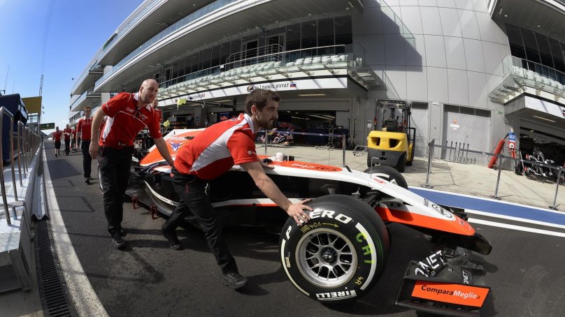 Болид ф1 Маруся