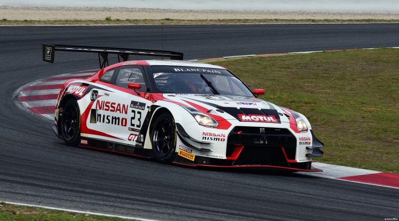 Ниссан наскар