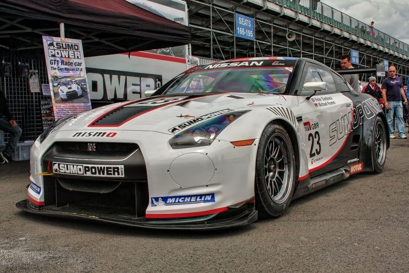Nissan GTR r35 гоночный
