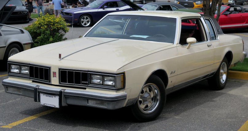 Олдсмобиль Дельта 88 1984