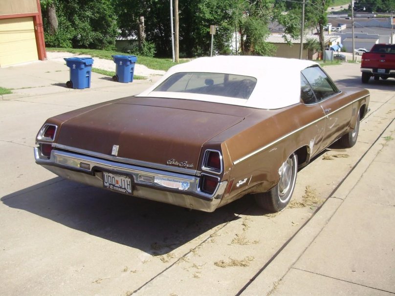 Олдсмобиль Дельта 88 1973